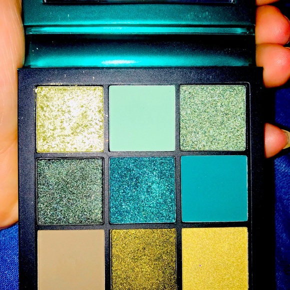 Huda Beauty  OBSESSIONS eye shadow bundle of 4 see pics - Picture 5 of 5